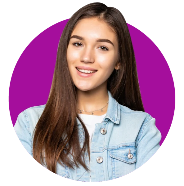 Alejandra C., Customer Service